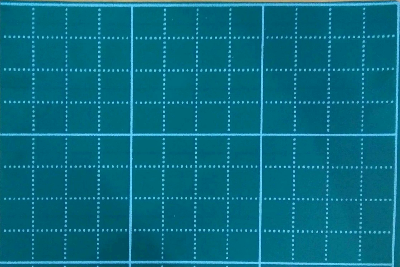 Bảng từ xanh viết phấn kẻ ô ly Tiểu học KT 1200x1800mm