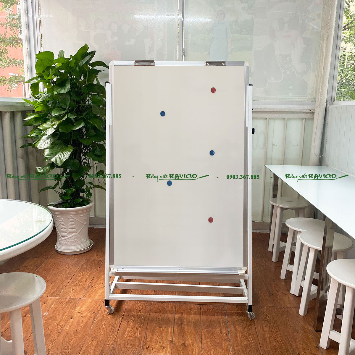 bang-tu-trang-co-chan-flipchart-f4-greenlam10